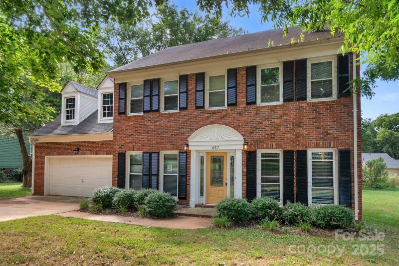 Property image 2 of 637 Tysons Forest Drive in Tysons Forest, Rock Hill, SC 29732