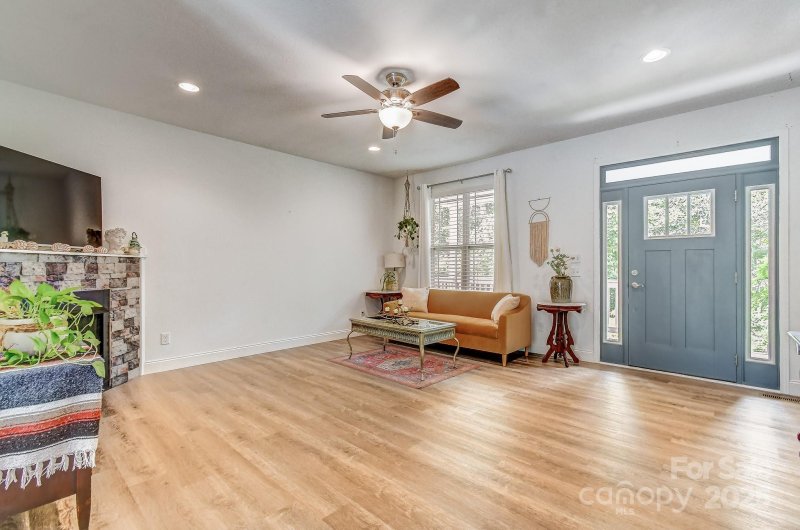 Property image 5 of 221 Dublin Lane in Shamrock Forest, Columbus, NC 28722