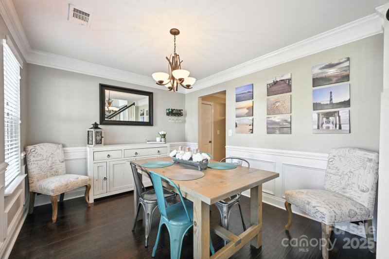 Property image 3 of 104 Elba Drive in Curtis Pond, Mooresville, NC 28115