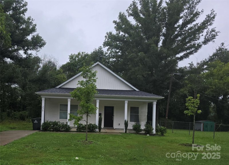 Emmett Heights, Rock Hill Community