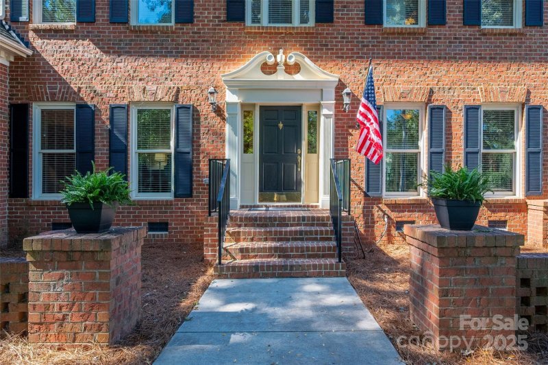 Property image 2 of 2332 Greenbrook Parkway in Providence Woods South, Weddington, NC 28104