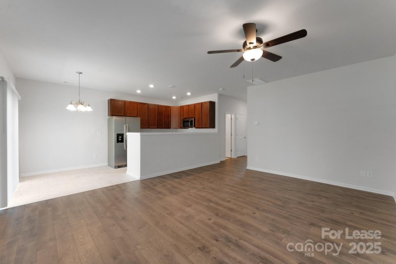 Property image 3 at 16016 Simril Court, Charlotte, NC 28278