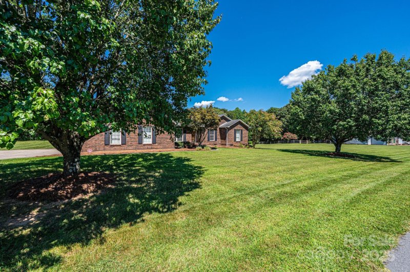 Property image 3 of 227 Robert Keever Road in Keever Estates, Stanley, NC 28164
