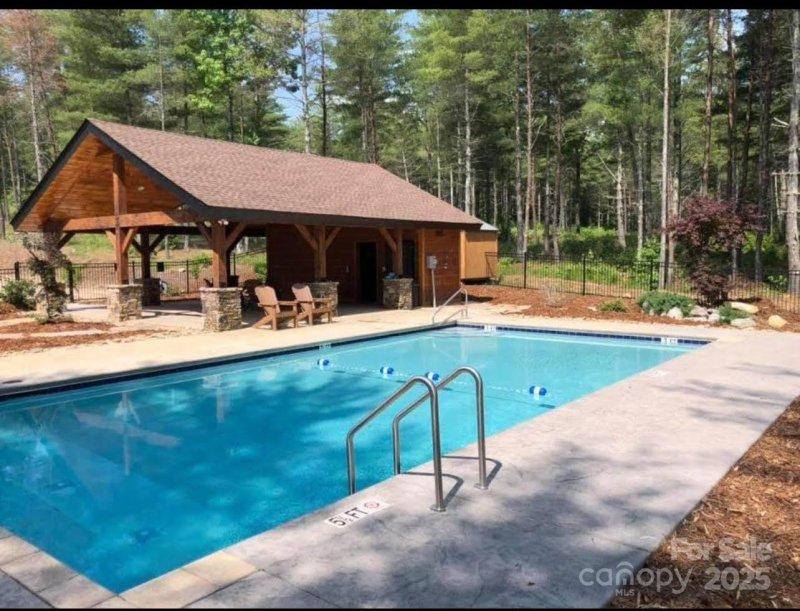 Property image 5 of 291 Crest View Drive in The Peninsula at Lake James, Nebo, NC 28761