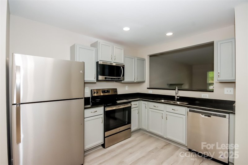 Property image 4 at 1720 Long Paw Loop, Charlotte, NC 28214