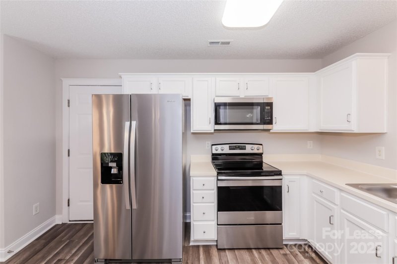 Property image 3 of 7028 Bullock Drive in Creekside At Coulwood, Charlotte, NC 28214