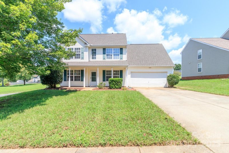 Property image 2 of 11039 Palestrina Road in Brawley Farms, Charlotte, NC 28215