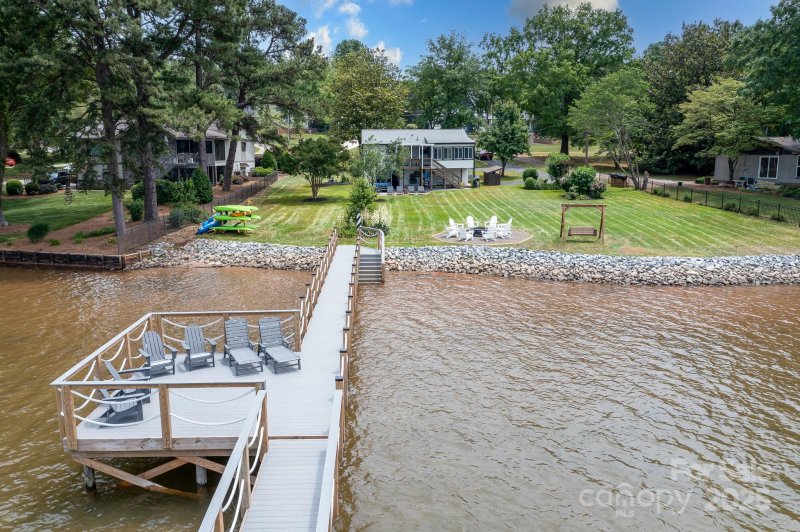 Property image 3 at 308 Ponderosa Circle, Mooresville, NC 28117