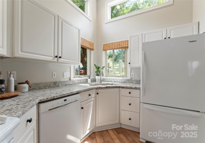 Property image 3 of 14617 Waterside Drive in The Yachtsman, Charlotte, NC 28278