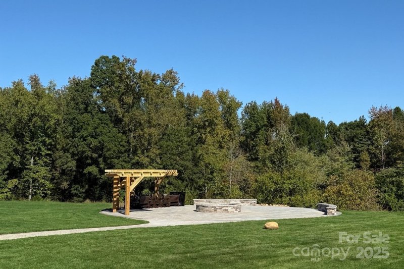 Property image 2 of 2006 Gibb Crossing in Cedar Meadows, Monroe, NC 28110