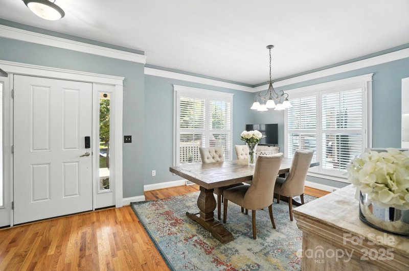 Property image 5 of 342 Shoreline Parkway in Lake Shore, Tega Cay, SC 29708