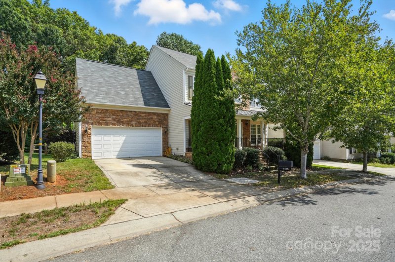 Property image 2 at 15422 Troubadour Lane, Huntersville, NC 28078