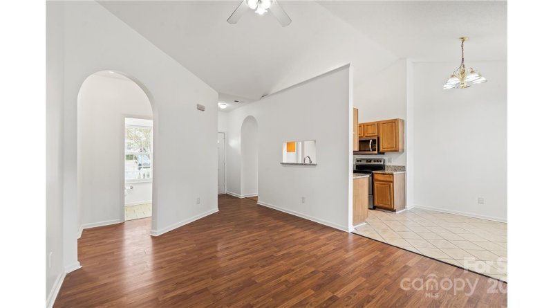 Property image 4 of 1917 Nigel Court in The Hamptons, Charlotte, NC 28213