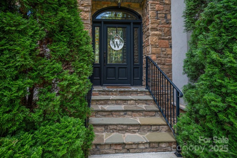Property image 3 of 131 Winding Forest Drive in Winding Forest, Troutman, NC 28166