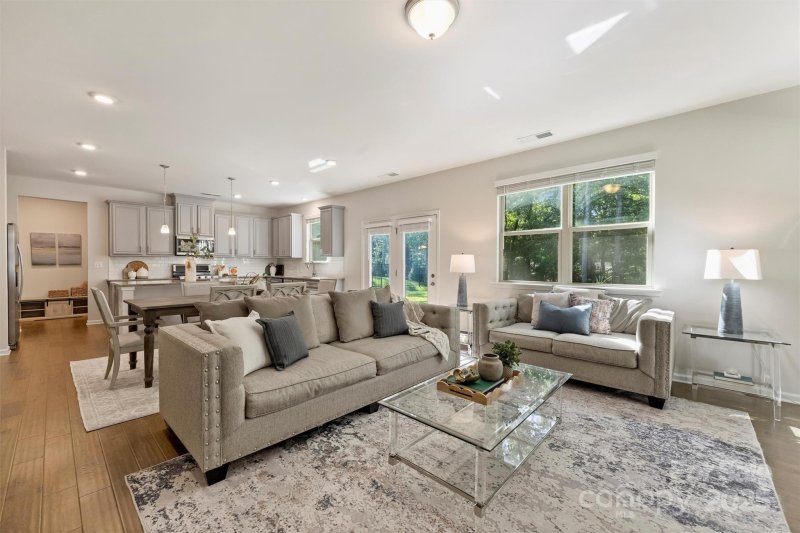 Property image 4 of 15307 Autumn Sage Drive in Beckett Cove, Charlotte, NC 28278