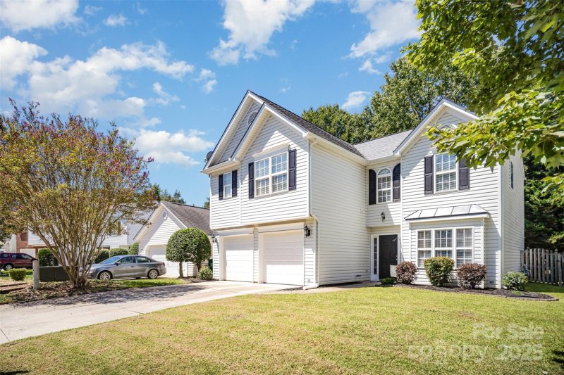 Property image 2 at 14530 Arbor Ridge Drive, Charlotte, NC 28273