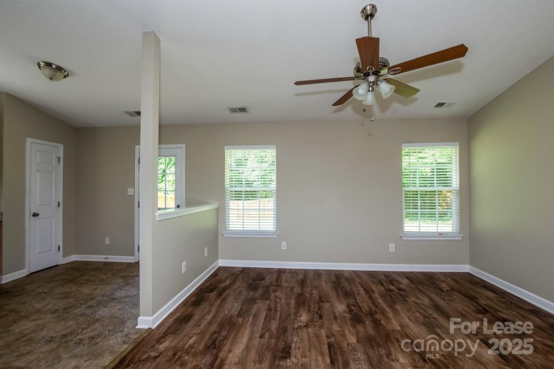 Property image 4 at 1813 Cagney Street, Charlotte, NC 28262