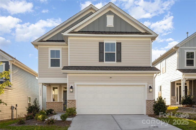 Property image 2 of 14040 Lake Home Lane in North Reach, Charlotte, NC 28278
