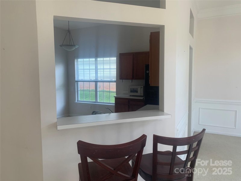 Property image 4 of 10514 Hellebore Road in Back Creek Forest, Charlotte, NC 28213