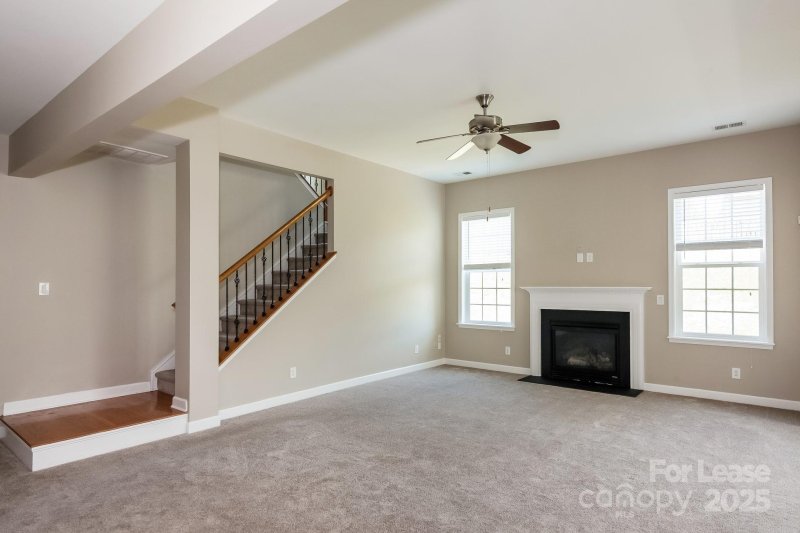 Property image 2 of 10230 Little Whiteoak Road in Reedy Creek Plantation, Charlotte, NC 28215