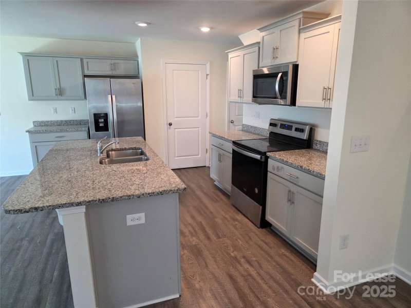 Property image 3 at 3059 Green Apple Drive, Dallas, NC 28034