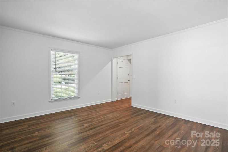 Property image 5 at 402 Bass Lane, Charlotte, NC 28270