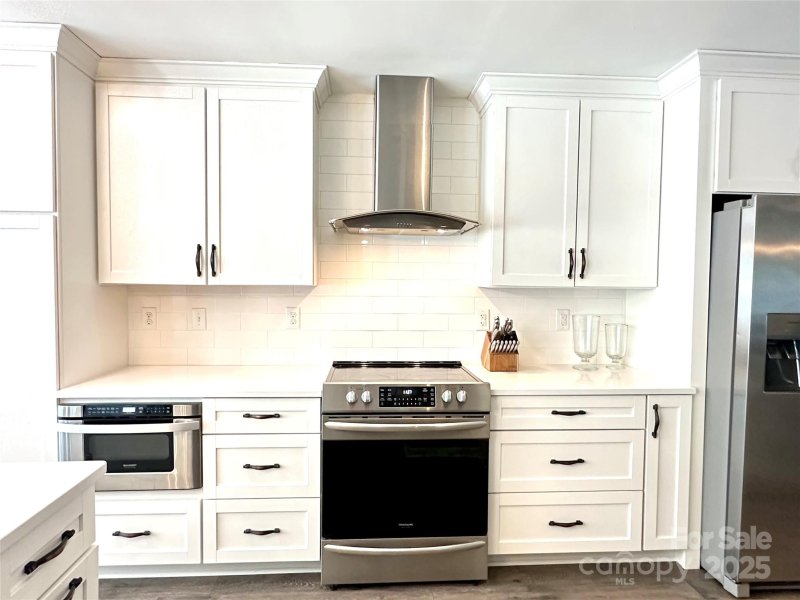 Property image 5 of 264 Abigail Court in Roddey Park, Rock Hill, SC 29730