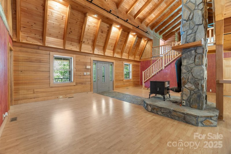 Property image 4 of 6328 Four Knights Lane in Kingsbury Square, Clover, SC 29710