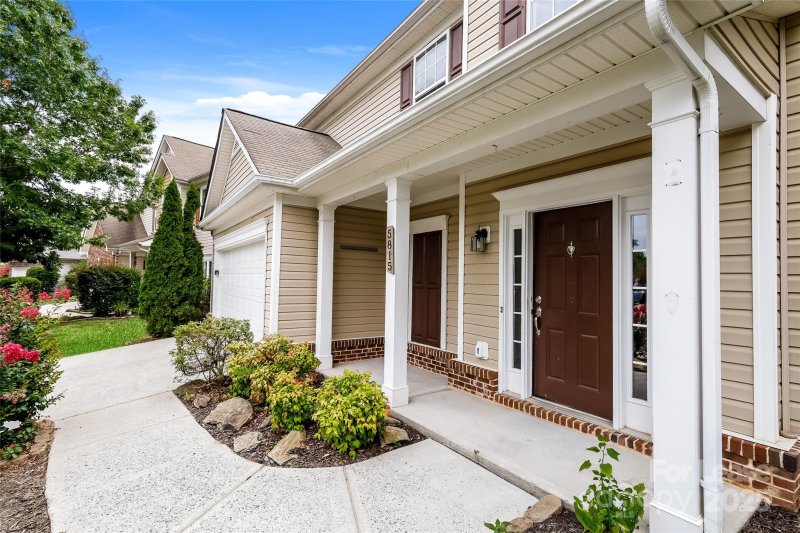 Property image 3 at 5815 Lindley Crescent Drive, Indian Trail, NC 28079