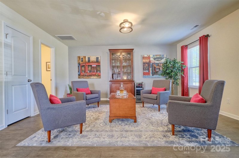 Property image 4 of 412 Osborn Street in Ebenezer Village, Rock Hill, SC 29732