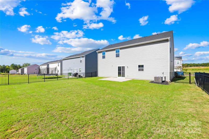 Property image 4 at 129 Basildon Street, Lancaster, SC 29720