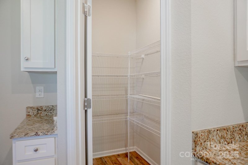 Property image 4 of 7507 Malden Park Drive in The Reserve at Canyon Hills, Charlotte, NC 28215