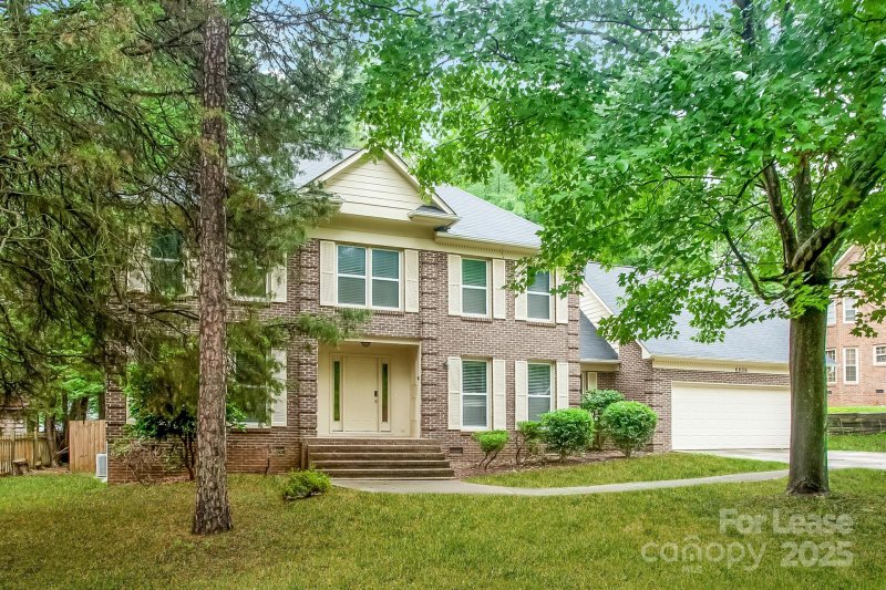 Property image 3 of 6806 Van De Rohe Drive in Silverwood, Charlotte, NC 28215