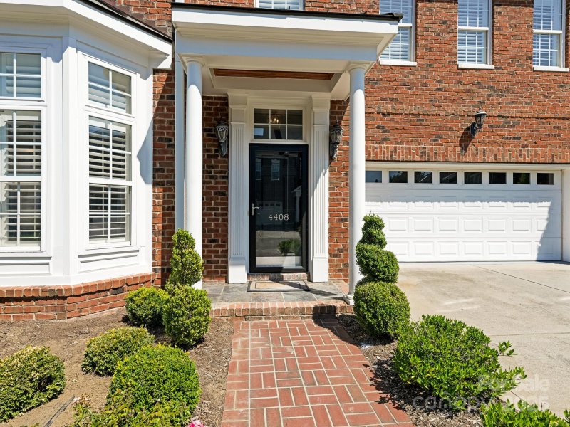 Property image 2 of 4408 Mickleton Road in Burning Tree, Charlotte, NC 28226