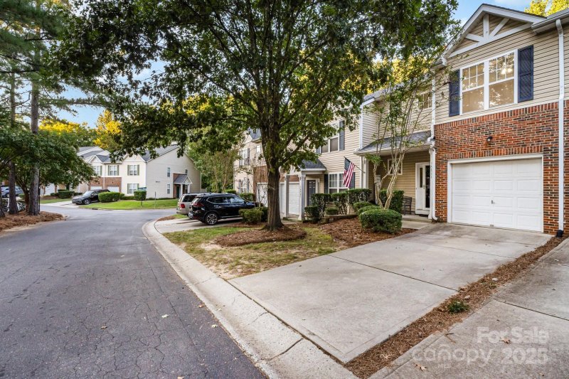 Property image 2 of 16911 Commons Creek Drive in Princeton at Southampton, Charlotte, NC 28277