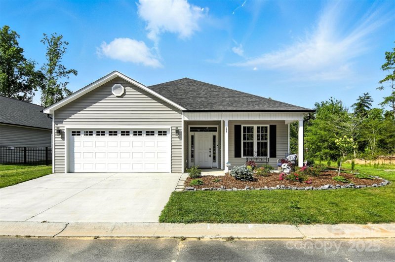 Property image 5 of 255 Eagles Landing in Eagles Landing, Morganton, NC 28655