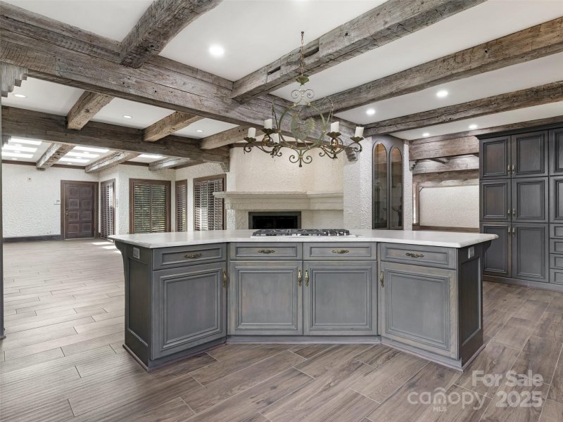 Property image 4 of 2118 Bent Branch Road in Southpark, Charlotte, NC 28226