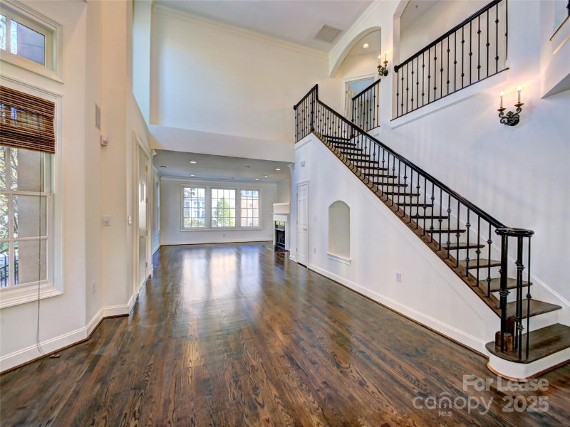 Property image 4 at 232 Wendover Heights Circle, Charlotte, NC 28211