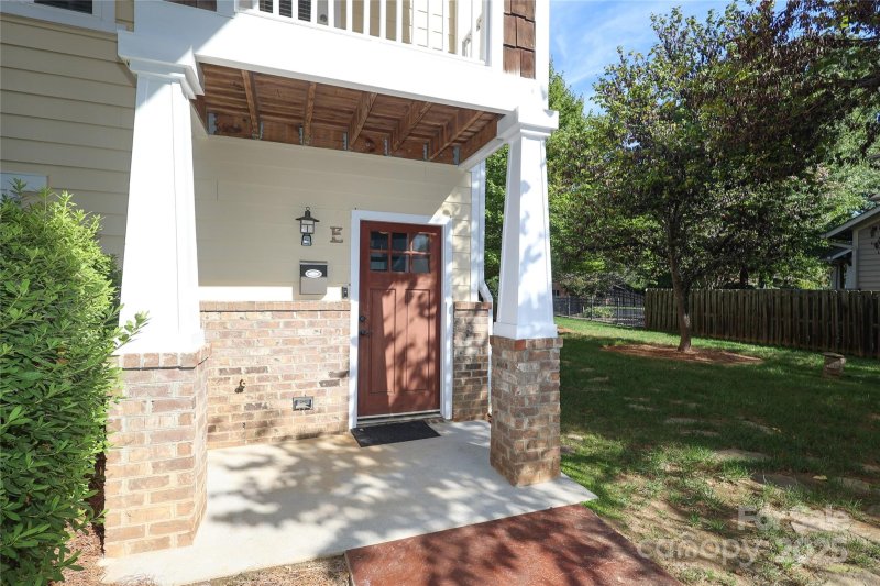 Property image 2 at 1733 Matheson Avenue, Charlotte, NC 28205