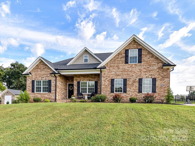 Property image 3 of 2017 Parrothead Drive in Sabella Estates, Monroe, NC 28110