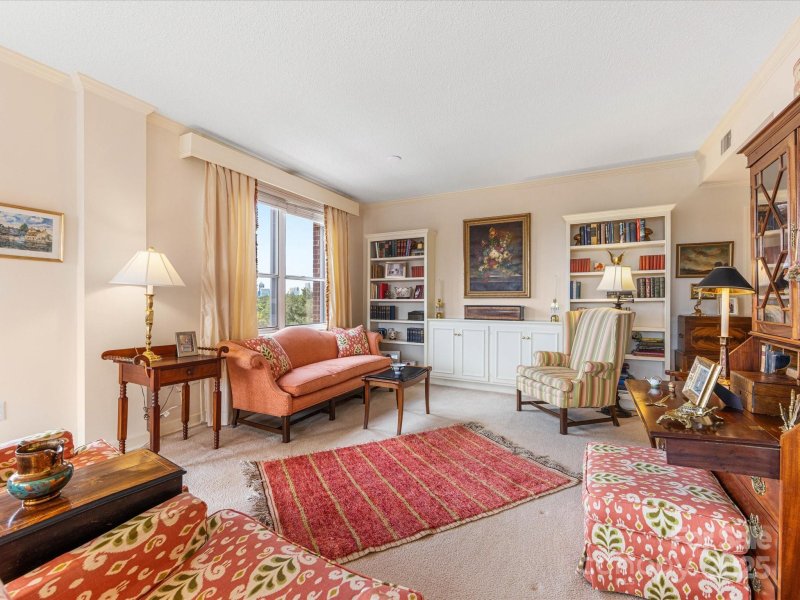 Property image 5 at 1530 Queens Road, Charlotte, NC 28207