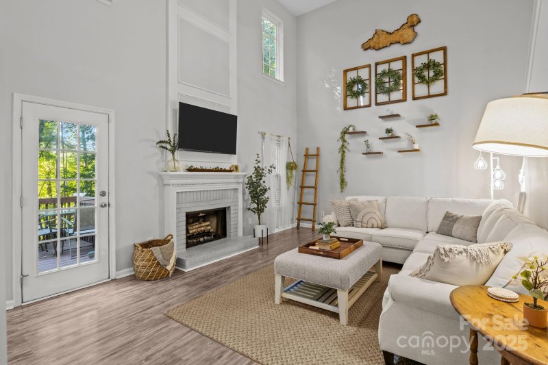 Property image 3 of 7712 Leisure Lane in Henderson Park, Huntersville, NC 28078