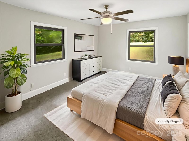 Property image 4 of 7113 Ridge Lane Road in Ridgeview, Charlotte, NC 28262