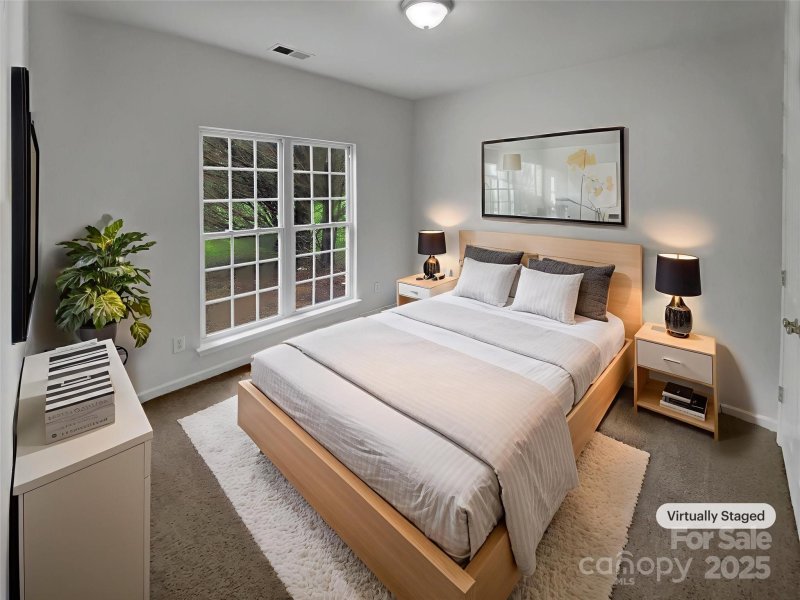 Property image 4 at 505 Old Vine Court, Charlotte, NC 28214