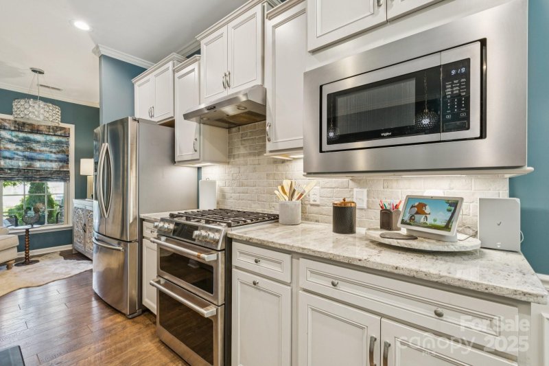 Property image 5 of 744 Birchway Drive in Carolina Orchards, Fort Mill, SC 29715