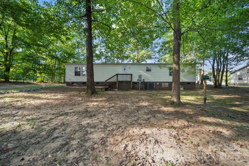 Property image 5 of 13768 Saint Thomas Drive in Island Creek, Stanfield, NC 28163