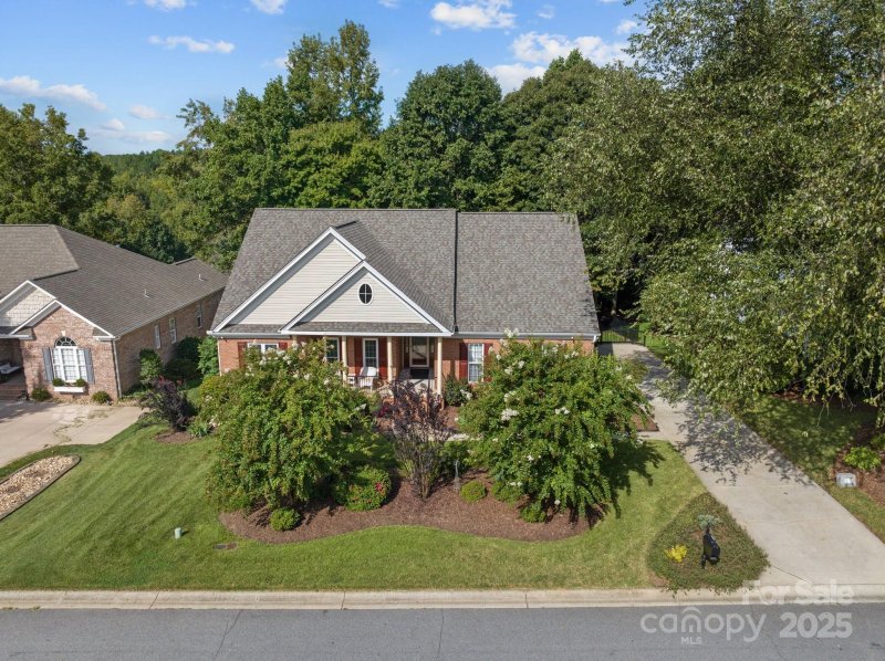 Property image 2 at 1525 Valhalla Drive, Denver, NC 28037