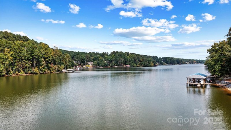 Property image 2 of 148 Winwood Circle in River Bend, Granite Falls, NC 28630