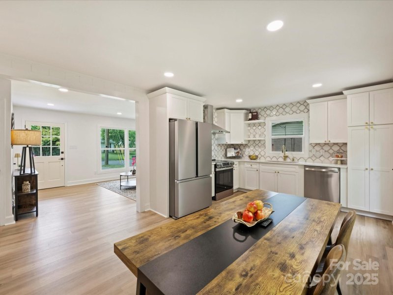 Property image 5 at 1426 Larkfield Lane, Charlotte, NC 28210