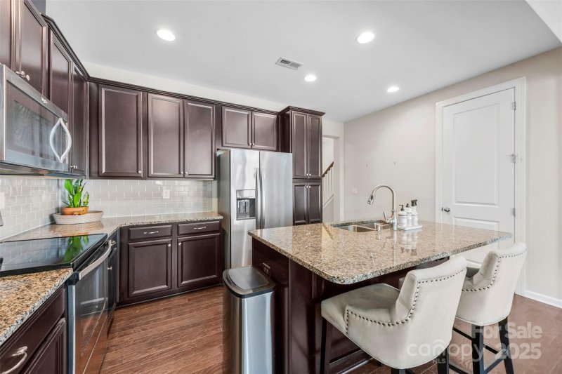 Property image 5 of 7223 Lochy Lane in Berewick, Charlotte, NC 28278